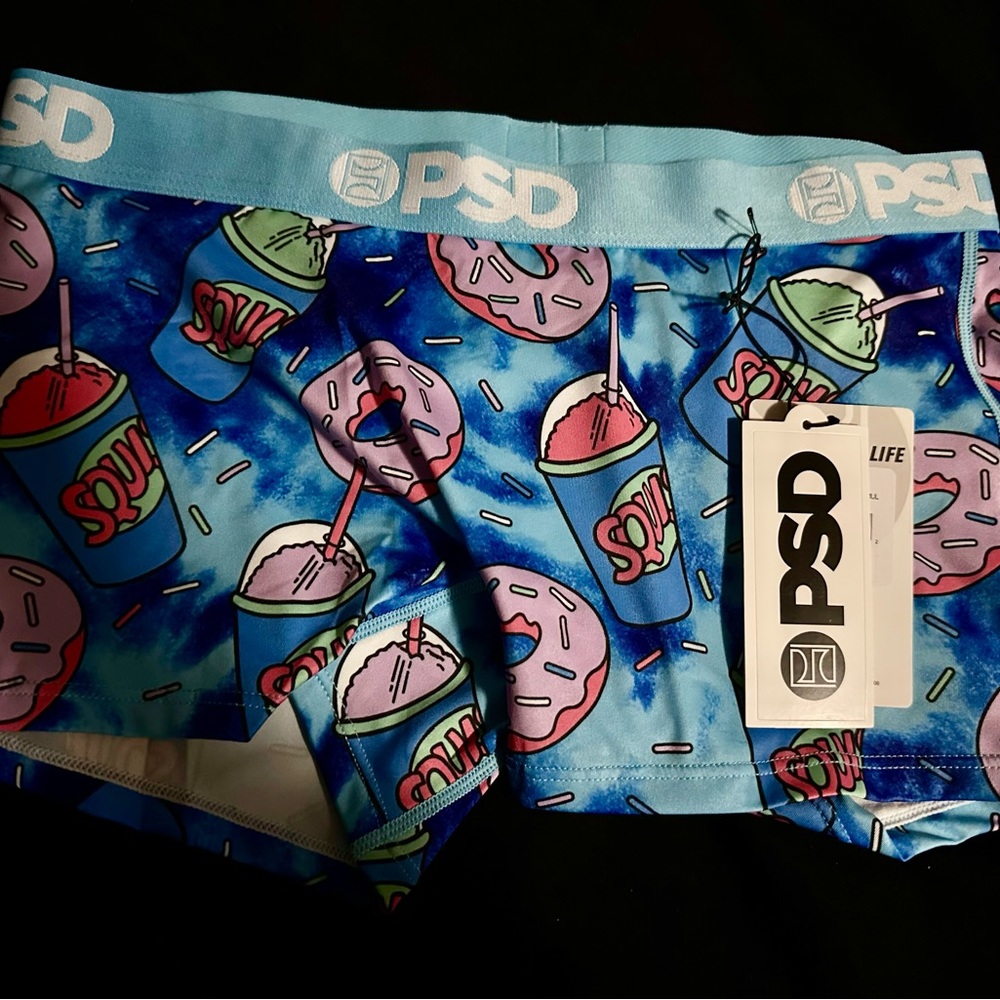 PSD women’s boy shorts - size M - brand new with tags
